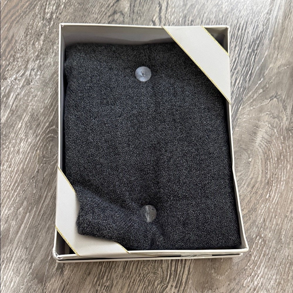 Charcoal scarf